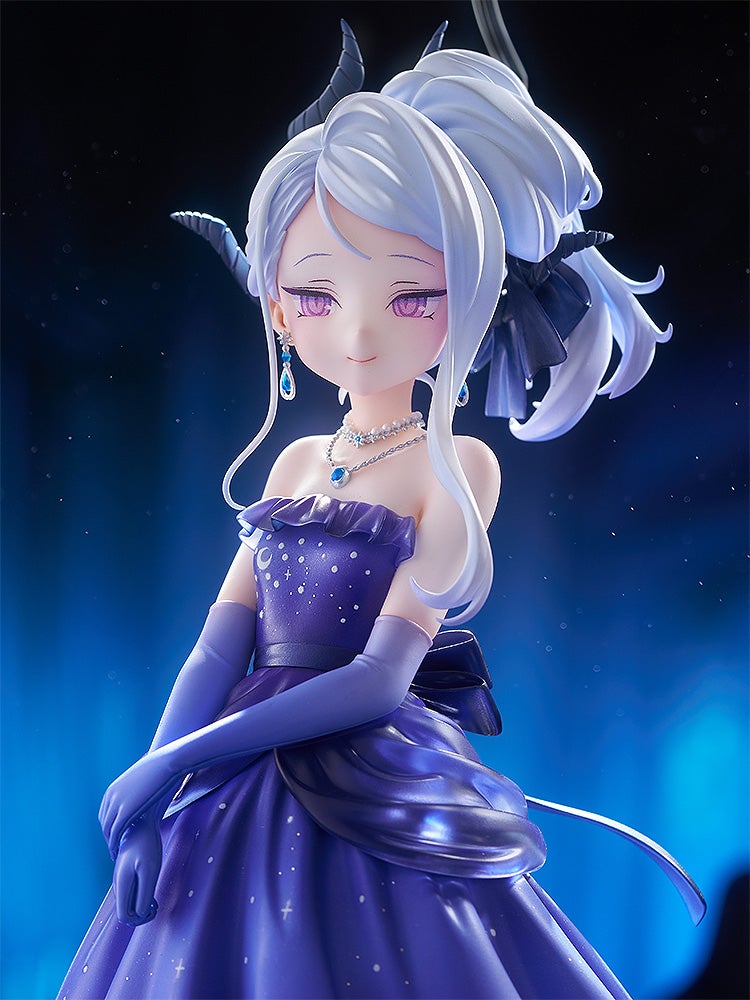ヒナ（ドレス）
