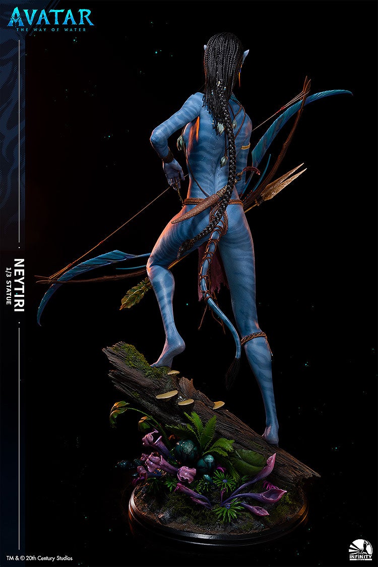 Avatar: 'The Way of Water' Neytiri 1/3 Scale Full Body Figure