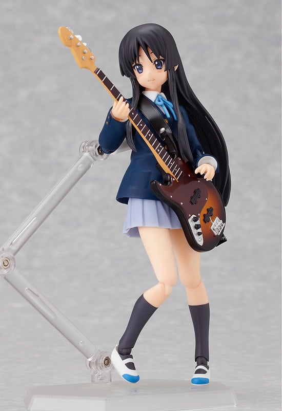 figma Mio Akiyama: School Uniform ver. 058 K-ON! (Max Factory) figma Mio Akiyama: School Uniform ver. 058 K-ON! (Max Factory)