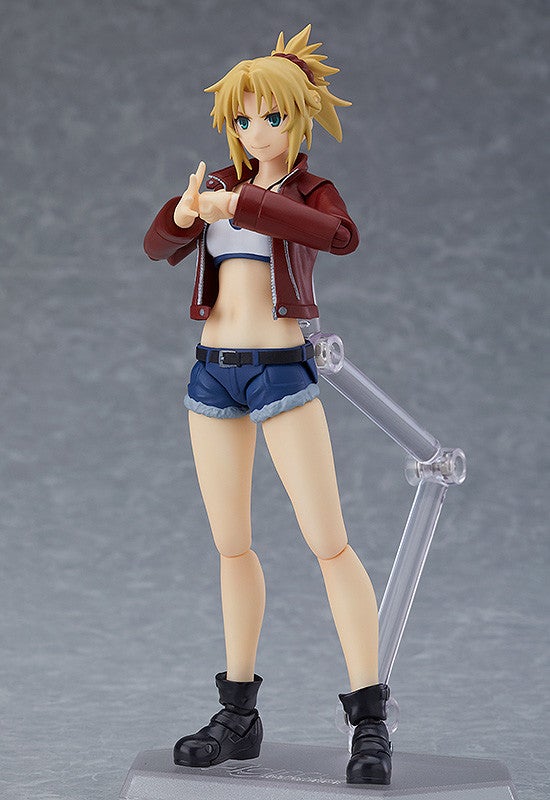 figma セイバー 私服ver.