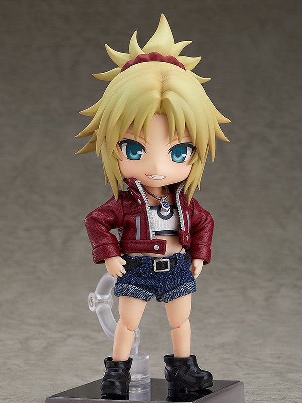 ねんどろいど “赤”のセイバー